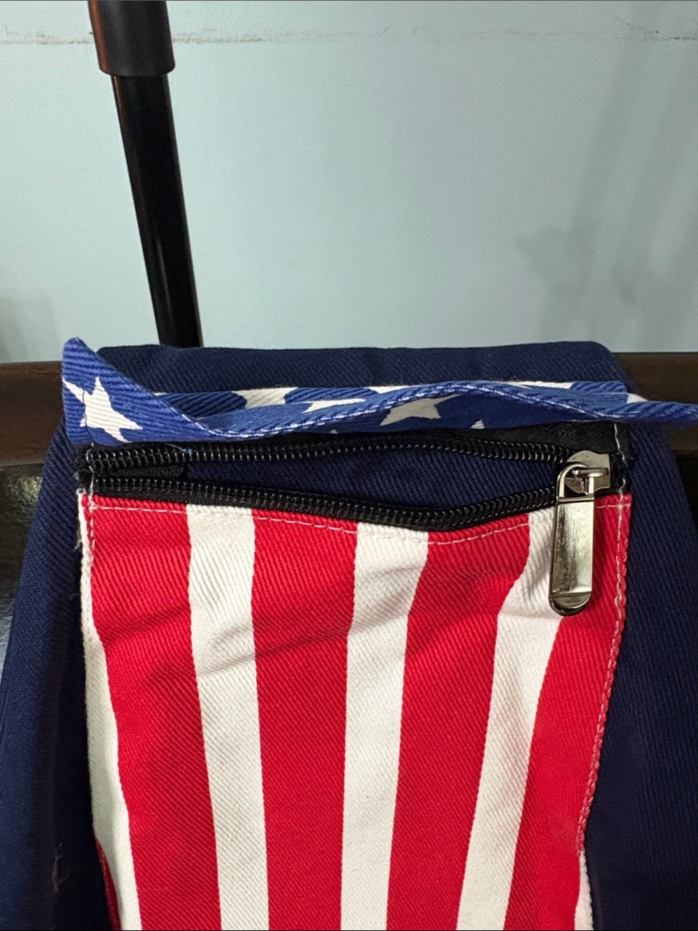 Takami Kids Navy Blue Sling Carrier with American Flag Pocket - - Picture 10 of 11
